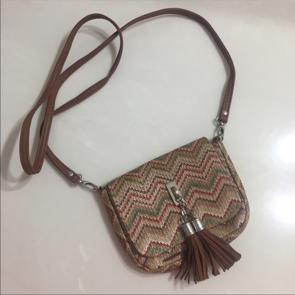 Straw crossbody bag - Picture 2 of 8